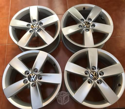 Rines originales vw Jetta mk6 16