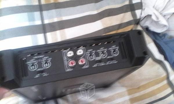 Amplificador EV-A1004 de 4 canales