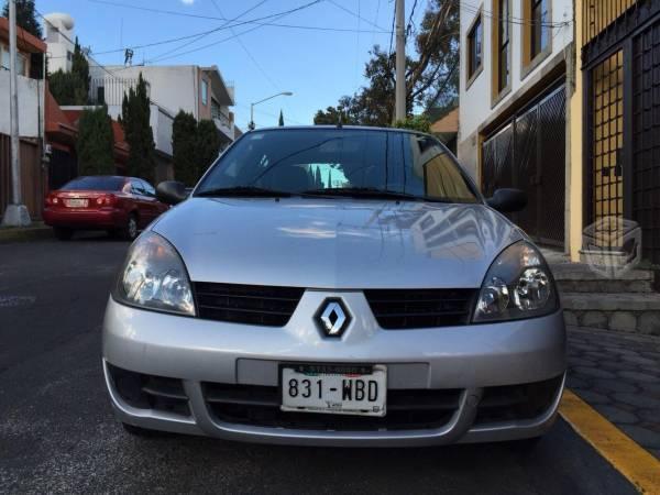 Excelente Clio con aire -09