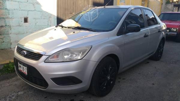 Ford Focus -09