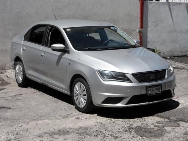 Seat Toledo 4p Reference Plus 1.6L 5 vel -13