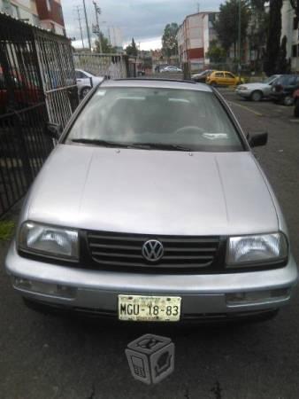 Excelente Volkswagen Modelo: Jetta Versión: gls -93