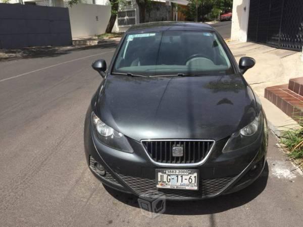 Seat ibiza style 2.0 color gris obscuro -11